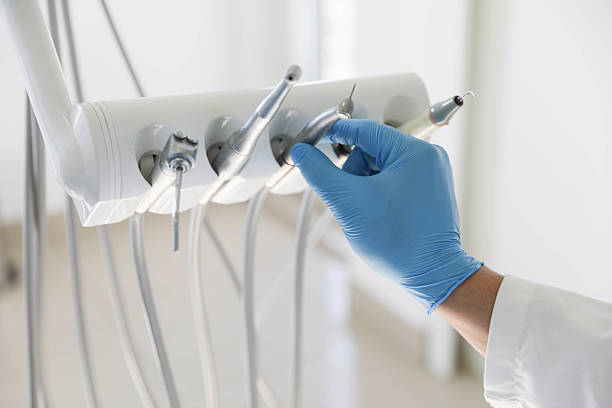 Professional Emergency Dentist technician working in Nutter Fort, WV